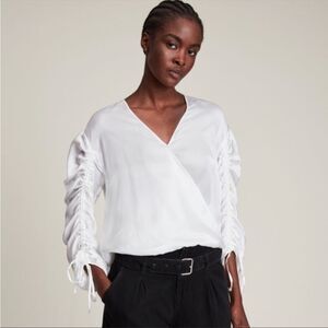 NWOT 248.00 ALL SAINTS NWOT Preslie Silk  WHITE SILK TOP  size 8